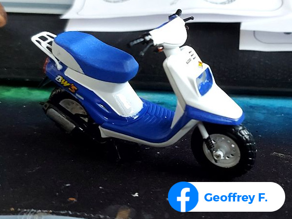 Maquettes yamaha bws de Geoffrey