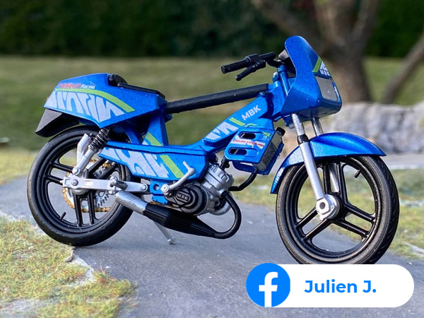 MBK 51 Magnum Racing Blue Pacific de Julien
