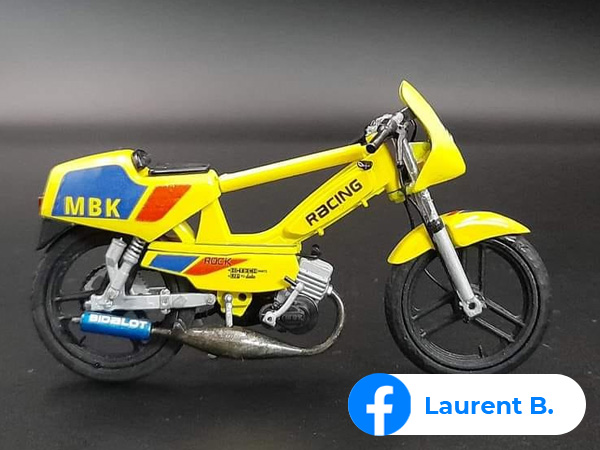 MBk 51 Rock racing jaune Sophia