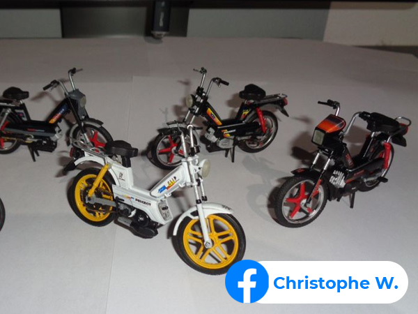 Ensemble de maquettes Peugeot 103 réalisées par Christophe