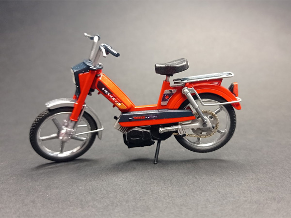 Kit Peugeot 103 MVL 1:24